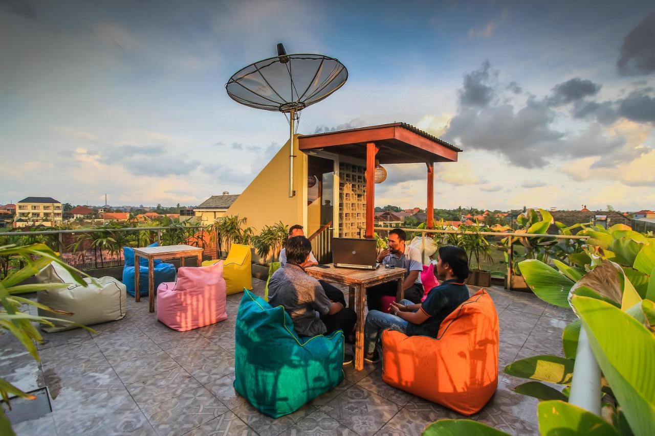 Braw Inn Canggu By Kamara Екстериор снимка